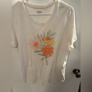 Old Navy Everywhere Floral Tshirt